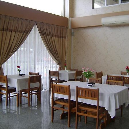 Royal Boss Hotel ย่างกุ้ง ภายนอก รูปภาพ